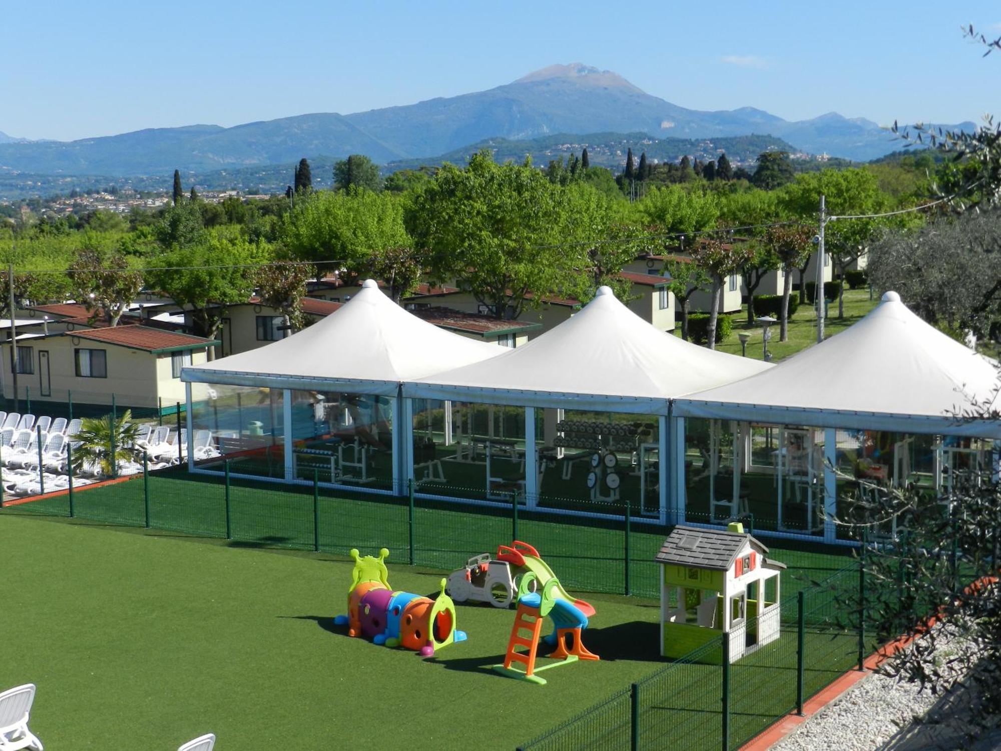 Rustico Park Delle Rose - Regarda Travel Lejlighed Lazise Eksteriør billede